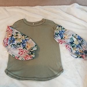 Womens lightweight sweater